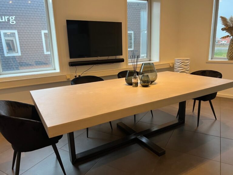 Betonlook eettafel op maat rechthoek